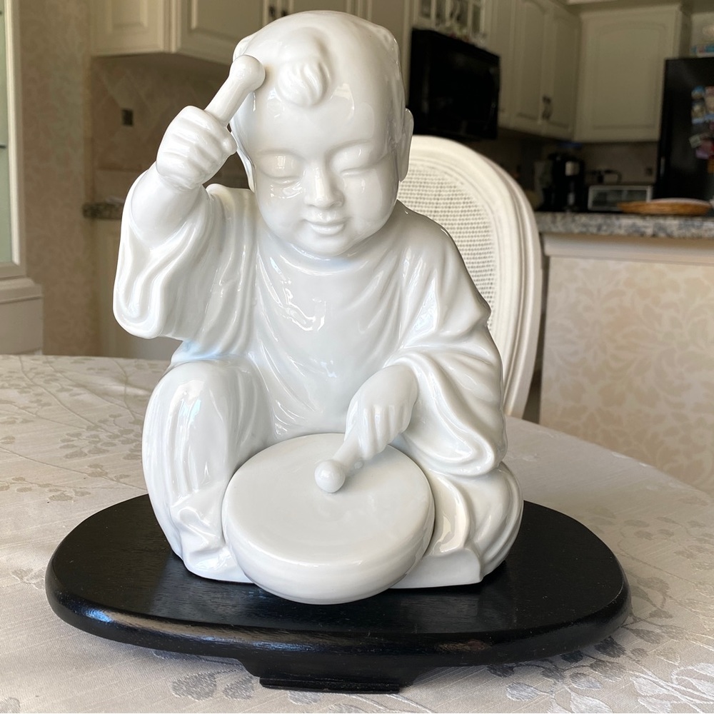 Porcelain Figurine Japanese Drummer Girl Vintage White Sculpture Marked JAPAN